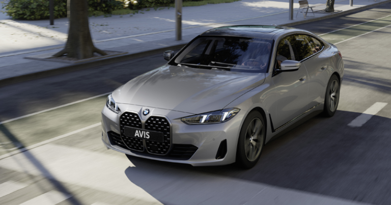 Une BMW Série 4 Gran Coupé louée chez Avis