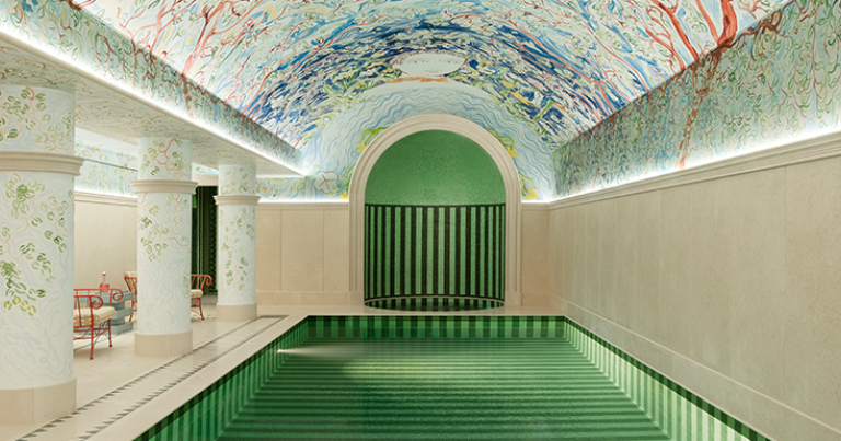 La piscine de l’hôtel 5 étoiles Le Grand Mazarin, à Paris © Le Grand Mazarin - Vincent Leroux