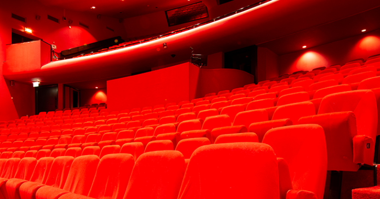 L'Offre Cinéma de Visa Infinite - GettyImages © pidjoe 