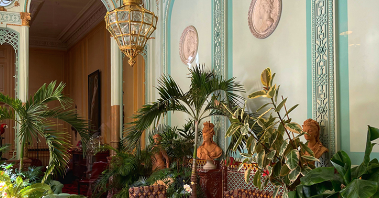 L'hôtel de Païva sur l'avenue des Champs-Élysées © The Travellers Paris - Hôtel de Païva